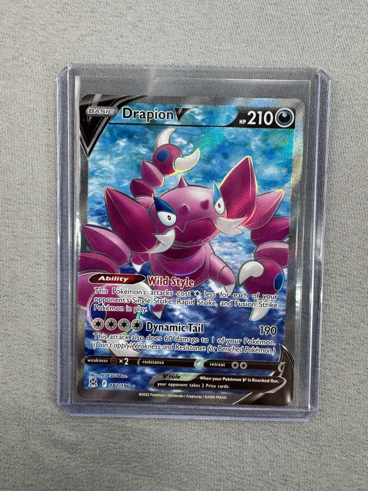 Drapion V - 182/196 - Full Art Ultra Rare - MINT Pokemon TCG