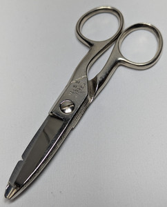 Vintage WISS Electricians Scissors Bell System D w/ Notch 5"