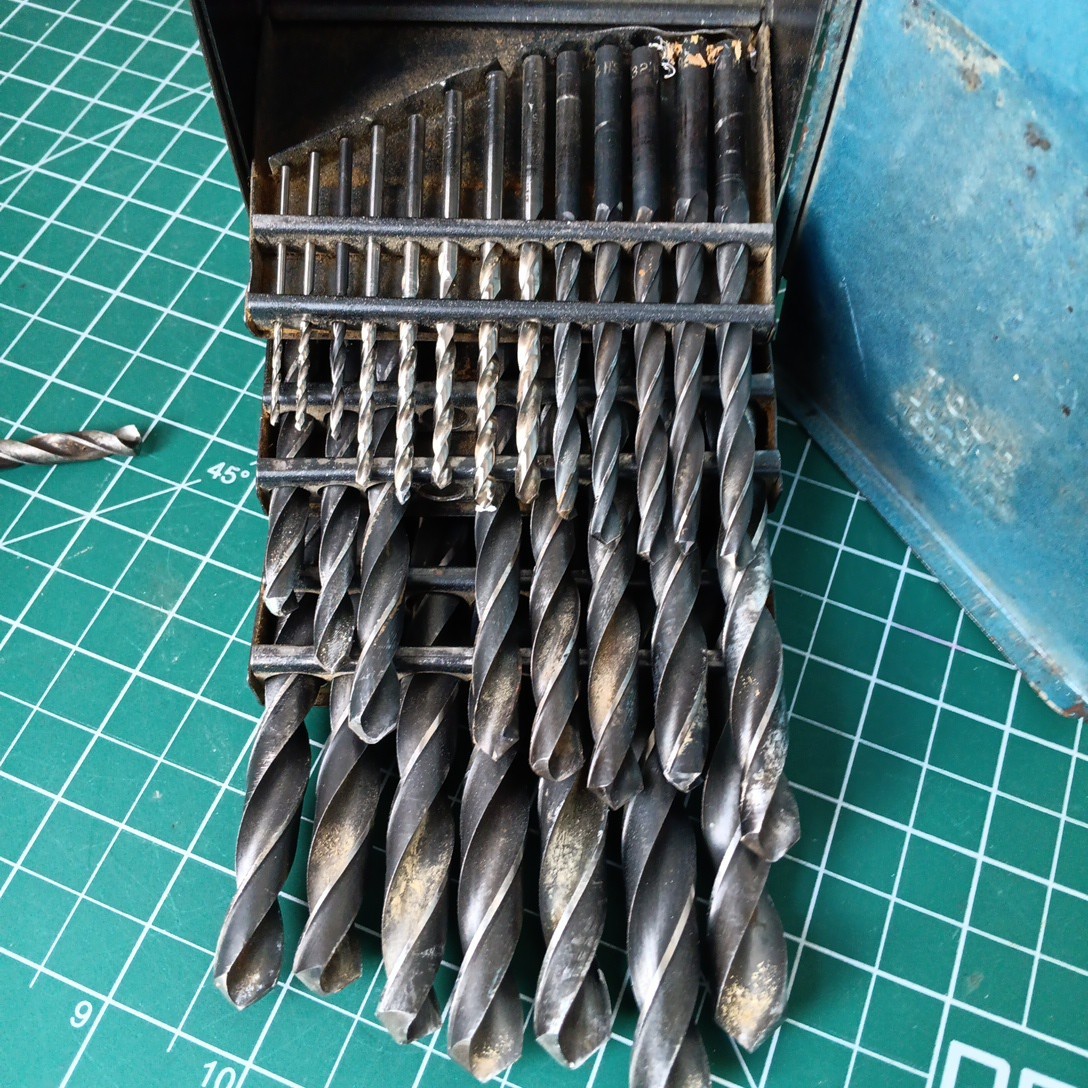 Vintage Huot St. Paul Drill Index 60 Drill 28 Bits Set Missing 5/16