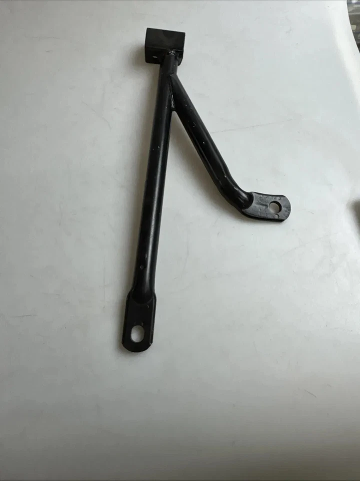Porte-pieds arrière à droite Kawasaki AR 80 AR 50 34003-1096 E2369 - Photo 3/4
