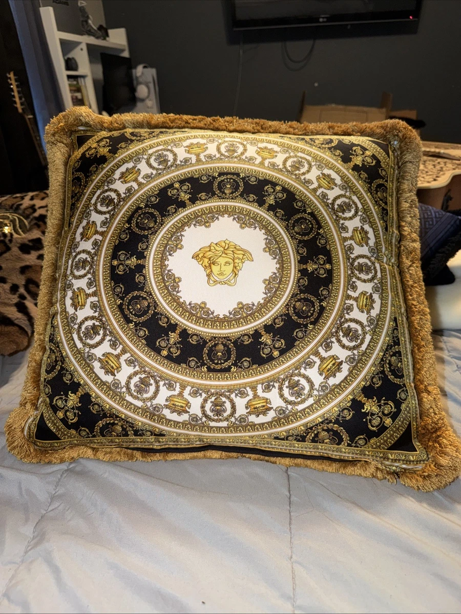 美品）Gianni Versace ビンテージ クッション バロッコ プラス ④