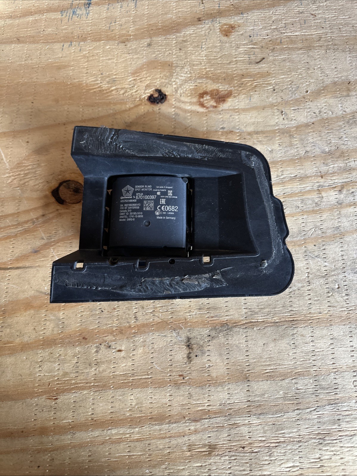 2017- 2024 MASERATI QUATTROPORTE REAR LEFT BLIND SPOT RADAR SENSOR OEM 670100397
