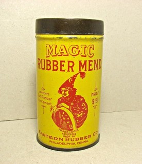Antique MAGIC RUBBER MEND Tin Tube Patch Kit Advertising tire repair early 1900