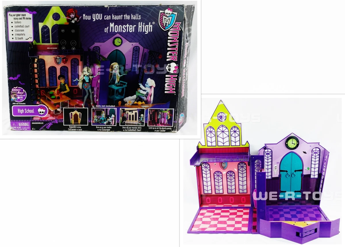 Monster High: High School Playset Creepateria DJ Booth Mattel 2012 No X3711  USED 746775126926