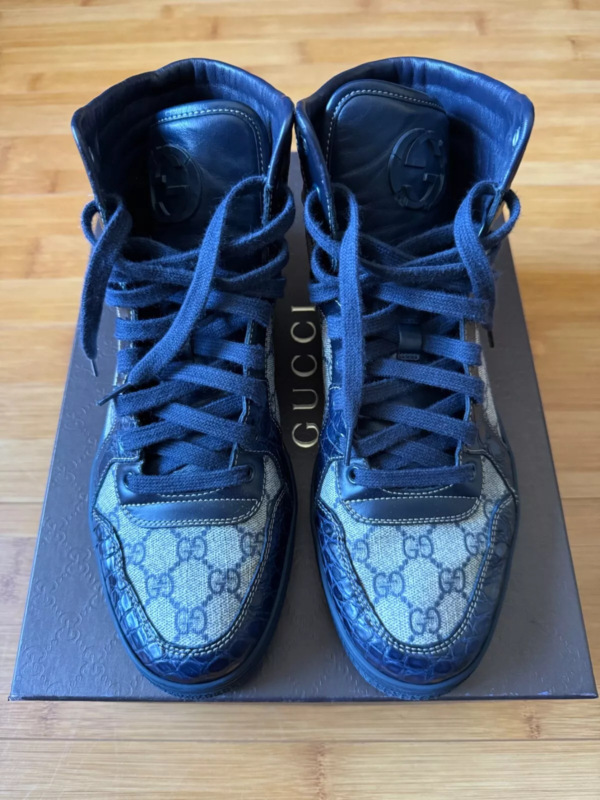 Haut Gucci GG monogramme cuir marine 2012 taille EU 9/US 10