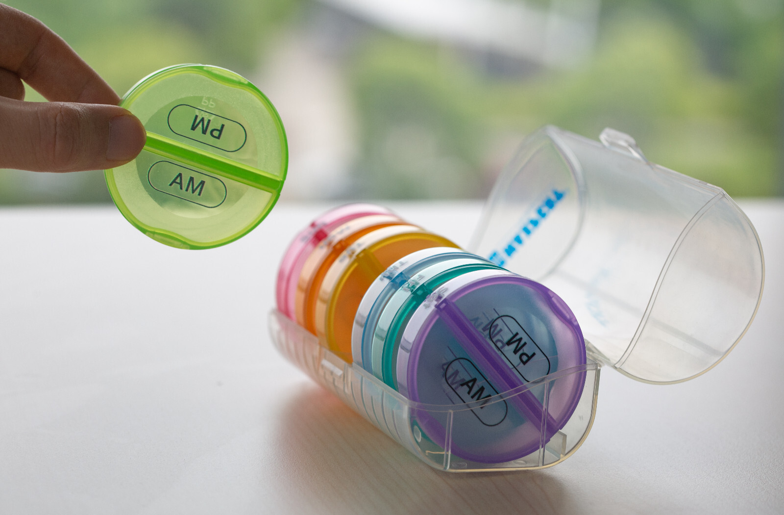 Maxpert Weekly Round Pill Organizer 7 Day AM/PM Pill Box and Pill