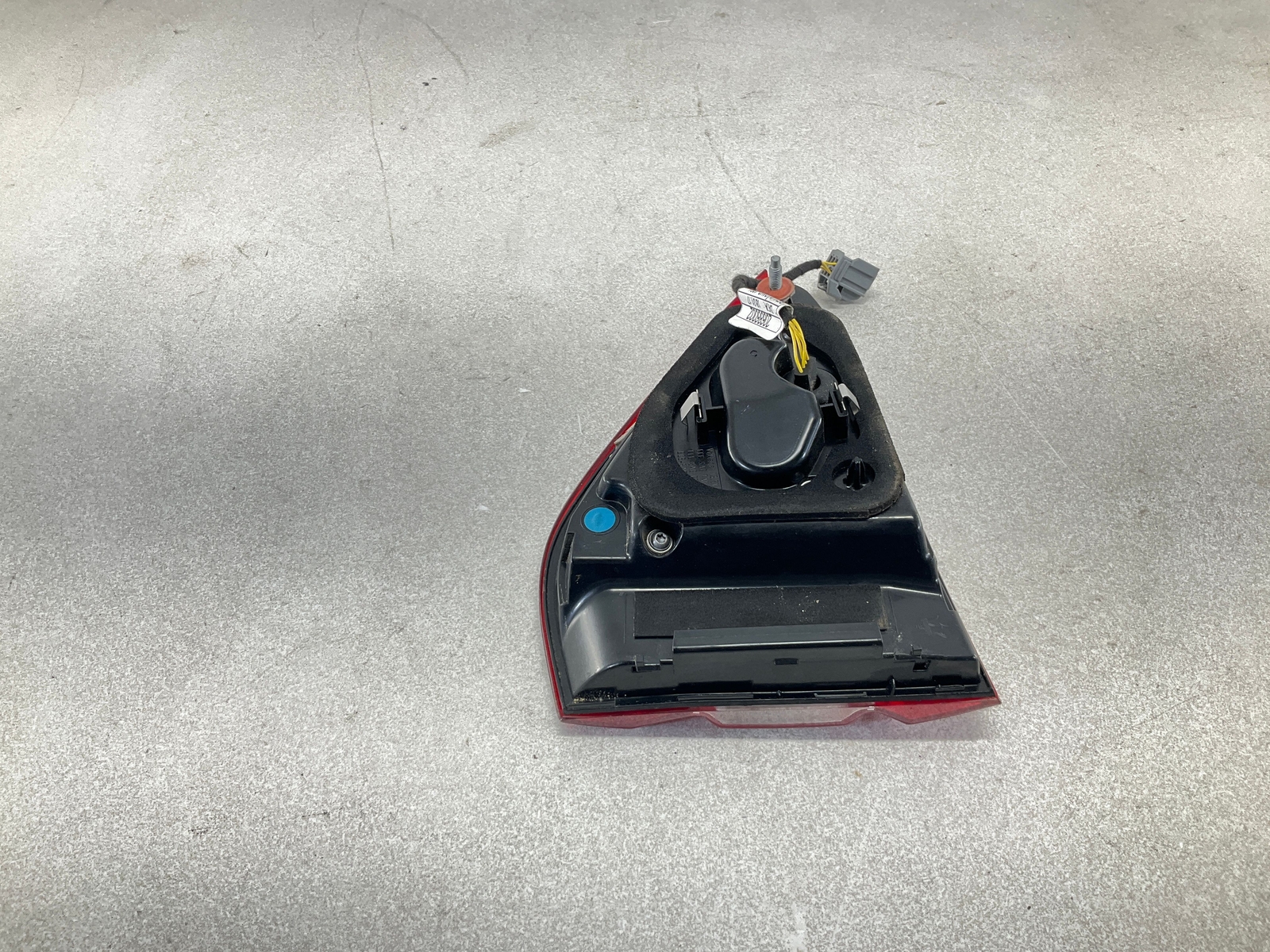 17-20 MASERATI Levante Trunk Lid Left Driver Tail Light Lamp OEM