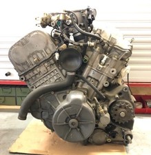 MOTORE COMPLETO DI CORPO FARFALLATO APRILIA RSV1000R 2001