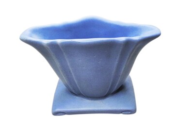 HAEGER 1940s Vase #3085 Geranium Leaf Light Blue