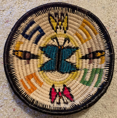 Wounaan Embera Panama Rainforest Parrot Butterfly Woven Shallow Basket 6'' x 6.5''