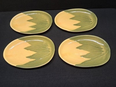 4 SHAWNEE POTTERY CORN KING INDIVIDUAL PLATTERS 10'' BY 7'' CORN ON THE COB #68