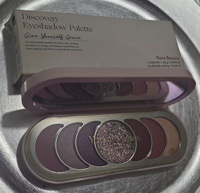 Rare Beauty Discovery Eyeshadow Palette Pressed Powder Glitter 5 Shades 6.26g