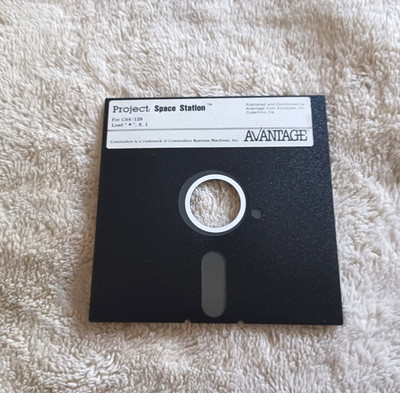 Project Space Station by Avantage Commodore 64 5.25'' Flopppy Disk Only