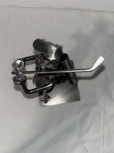 Metall Golfer 7,5" Kunst Skulptur Figur Caddy Swinging Club recycelte Muttern Schrauben - Bild 5 von 6