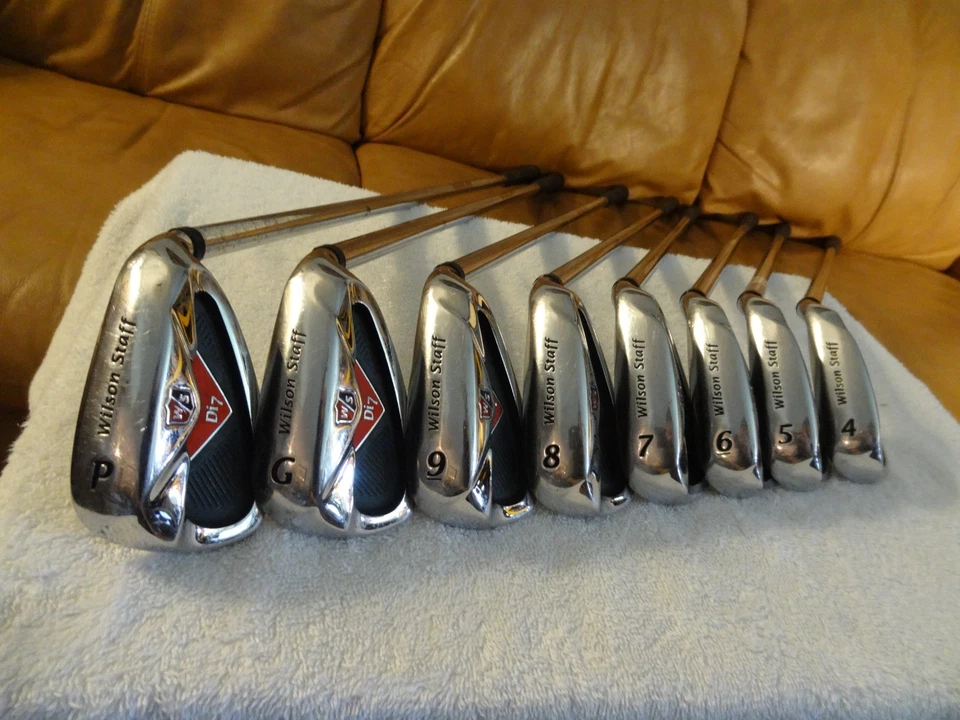 Wilson Staff Di7 #4 + 5 + 6 + 7 + 8 + 9 + G +P Iron Set Right Hand Steel Shafts - Image 2 of 4