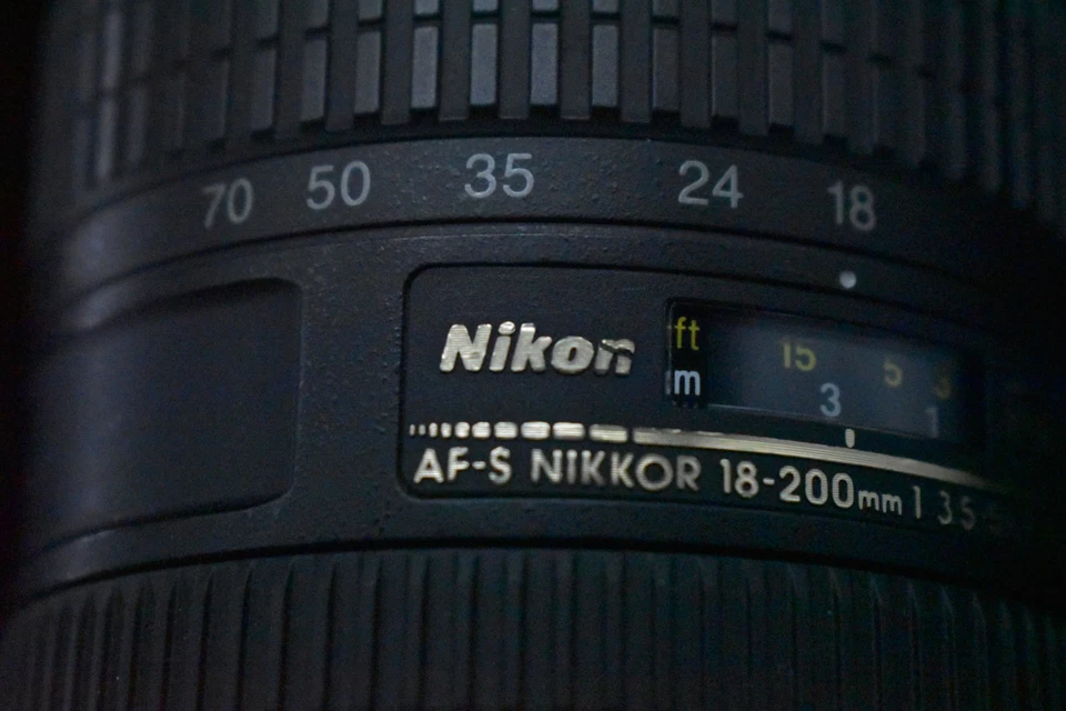 [US Duty Paid] Nikon AF-S DX NIKKOR 18-200mm f/3.5-5.6 G ED VR Lens 8295 - Image 3 of 4