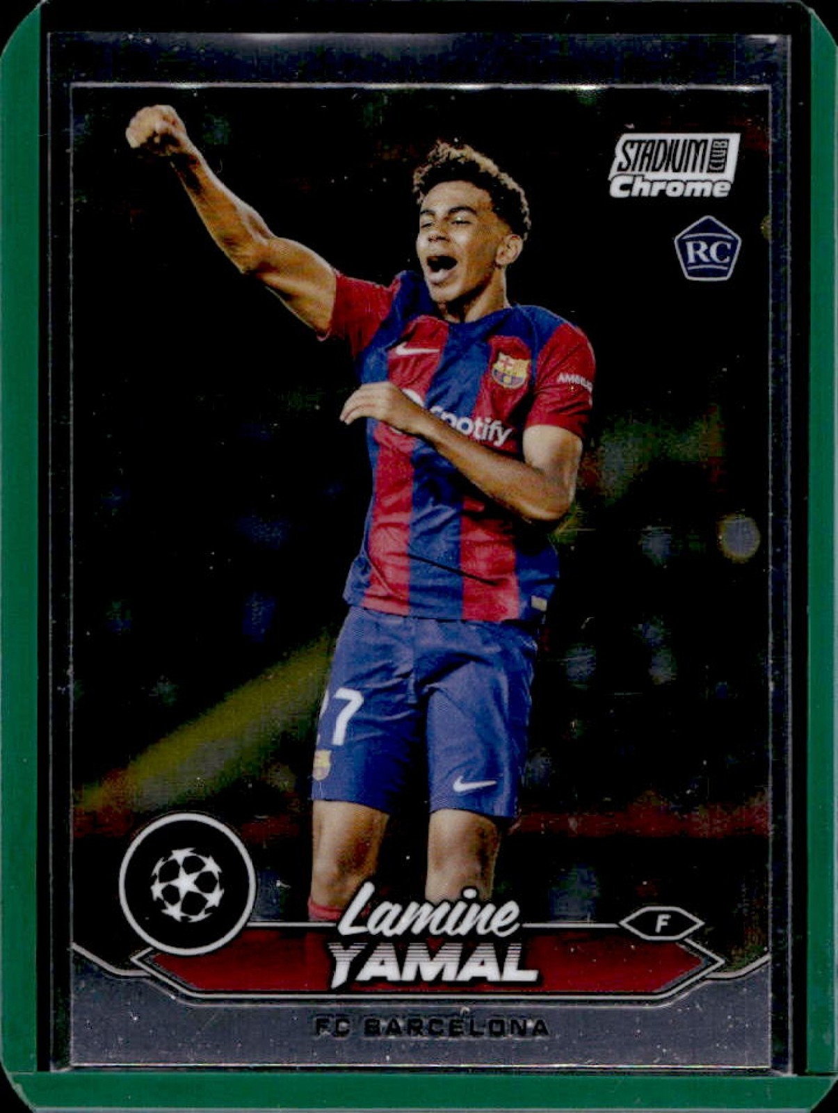 2023-24 Topps Stadium Club Chrome UEFA Lamine Yamal RC Rookie #27 Barcelona