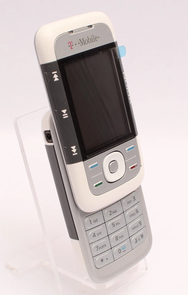 Nokia 5300 Xpress Music Colour Screen Mobile Phone - White & Grey - Boxed (B+) - Image 4 of 4