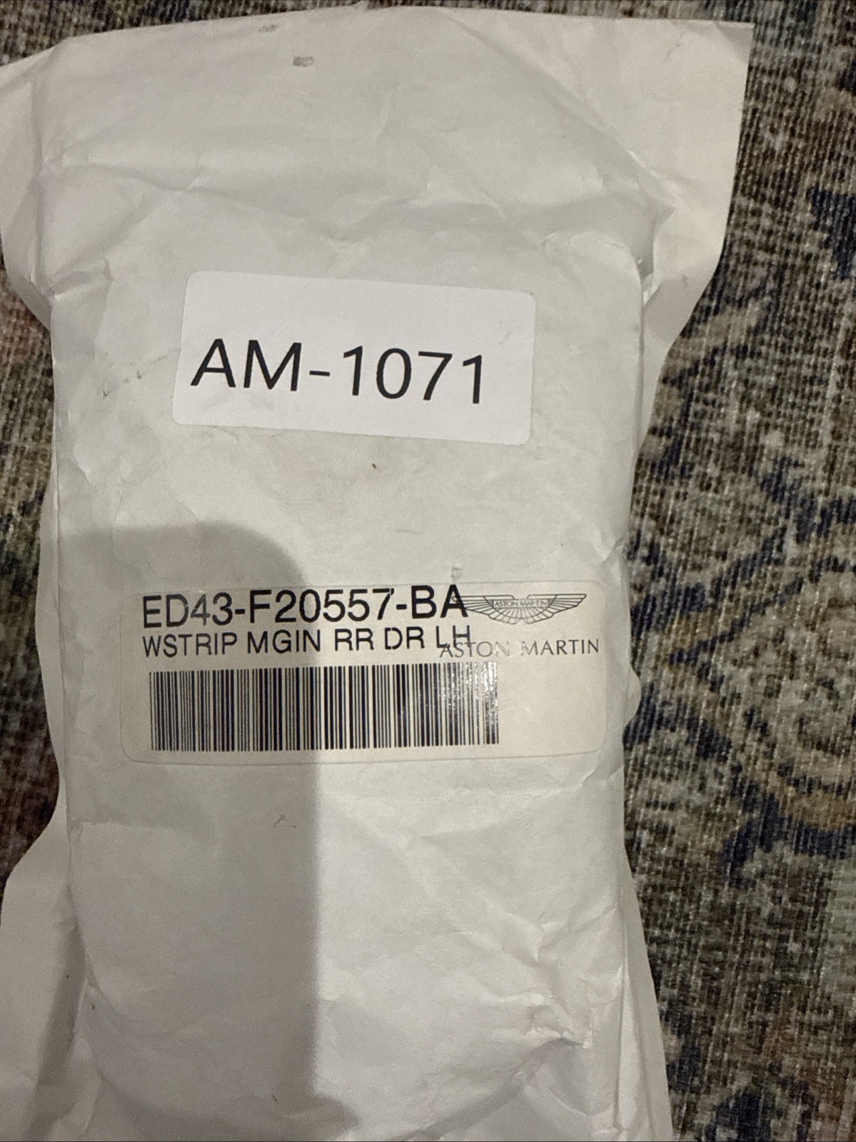 Aston Martin Rapide Rear Left Outer window scraper seal P/N ED43F20557BA
