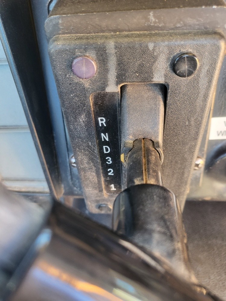 1994 BLUEBIRD/INTERNATIONAL SCHOOL BUS DT-466 NO CDL REQUIRED