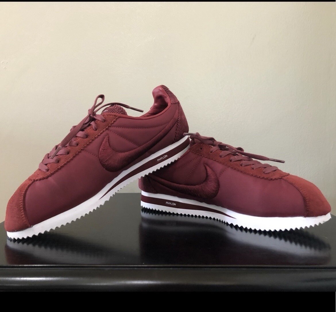 Nike Classic Cortez SP x NikeLab (SIZE 9)