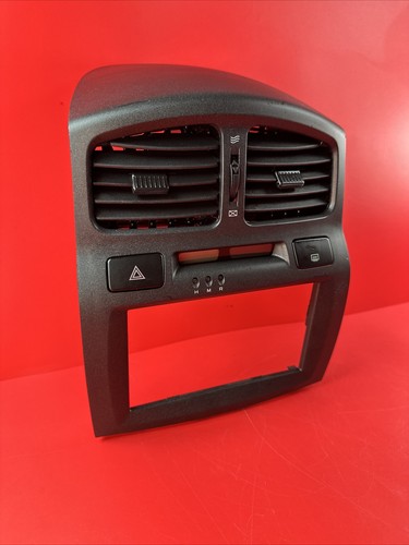 2001-2006 Hyundai Santa Fe Radio Bezel Dash Trim Panel Center Vent 2005 2004 OEM - Picture 8 of 18