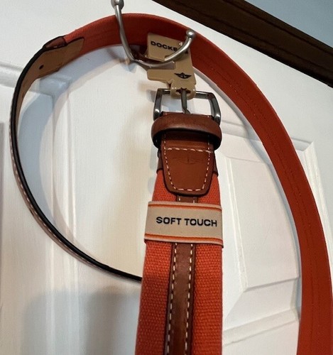 Dockers Orange Canvas & Brown Leather Men's Belt Size 42 Soft Touch - Picture 2 of 5