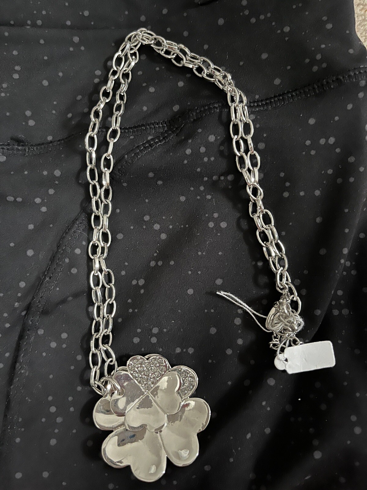 Sparkling Clear Diamanté Clover Leaf Pendant Necklace - Brand New