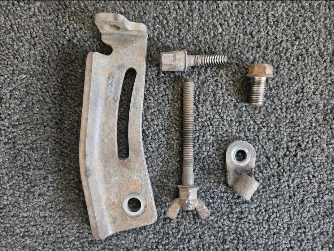 01-05 Honda Civic 1.7L Alternator Belt Bracket with Adjusting Bolt Nut 1.7L