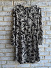 Vince Camuto Long Sleeve Half Zip Front Tie Waist Animal Print Dress Size 6