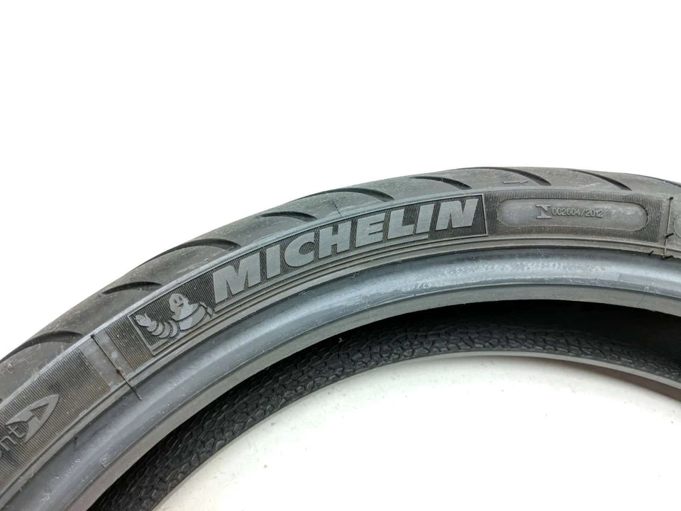 13 передних радиальных моделей Kawasaki Ninja EX300 Michelin Pilot Street 110/70-17 - Изображение 2 из 4