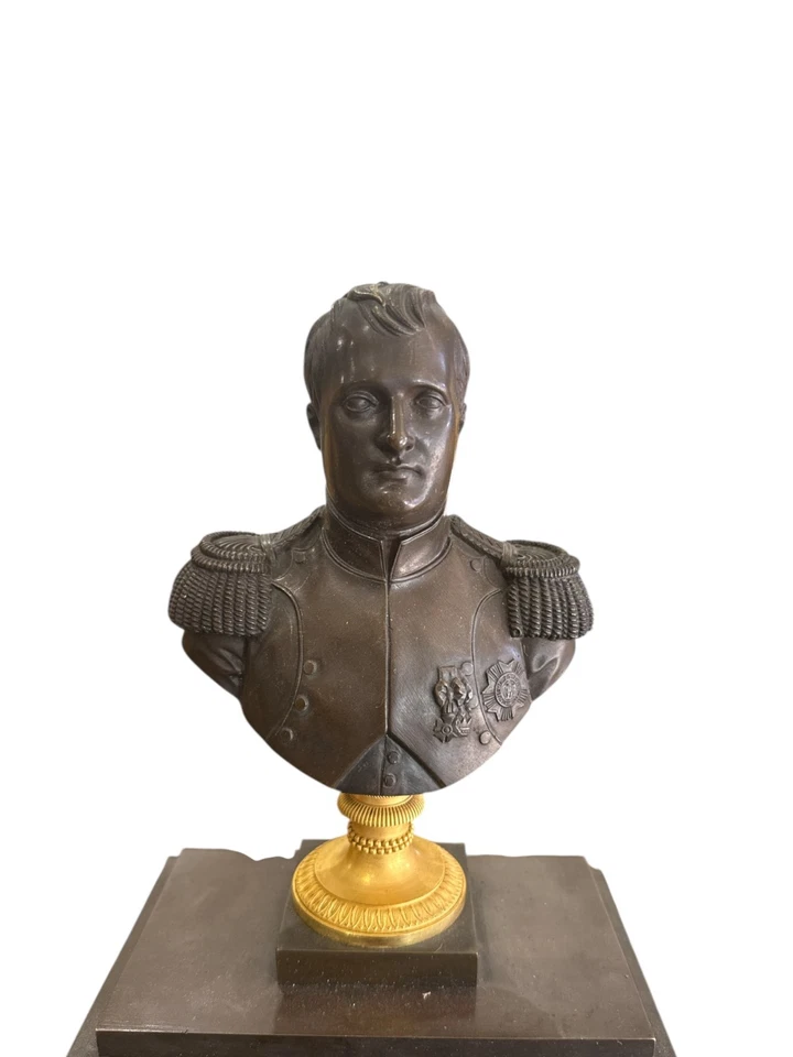 Pendule 19 eme décor Napoléon - Photo 2/4