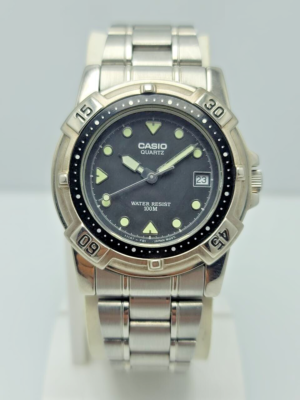 CASIO DIVER MD-526 QUARTZ 1332 VINTAGE MEN'S WATCH | eBay