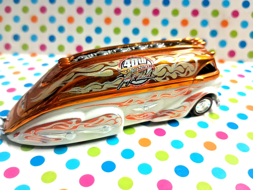 Hot Wheels 40 Aniversario Celebración Japón 2009 Rocket Oil Tanker Suelto Foto 4 de 4