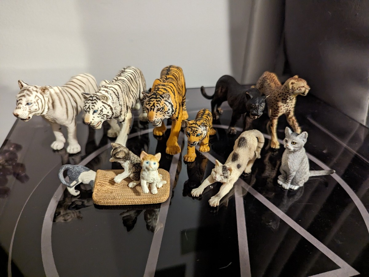 Schleich Felines and Cats Figurines Lot (Retired)
