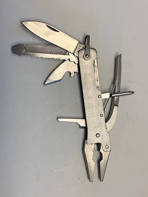 Multi Tool Unknown Brand Stainless, Pliers, Knives, Saw, File, Scrw Drivers READ