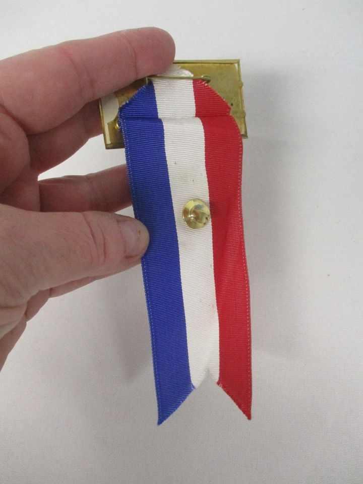 JESSE OWENS GOLDEN ANNIVERSARY 1936-1986 OLYMPICS AWARD PIN ~ RARE NY TIMES - Image 4 of 4