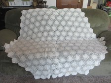 VINTAGE HEXAGON HAND CROCHET TABLECLOTH LACE ...