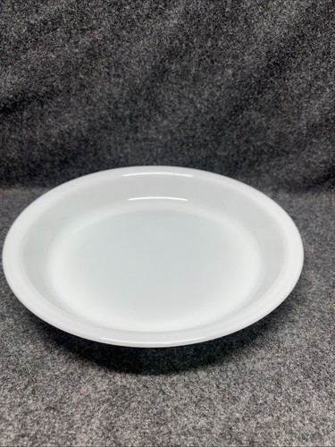 Vintage Pyrex 9" White Milk Glass Pie Pan Baking Dish Plate #209