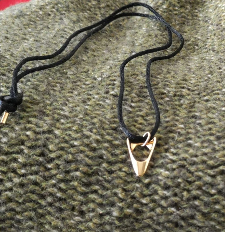 Georg Jensen No.985 Henning Kopppe 18k Yellow Gold Silk Cord Pendant Necklace - Image 2 of 4