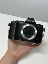 Used Olympus OM-D E-M5 Mirrorless Camera Body Black with Battery Charger