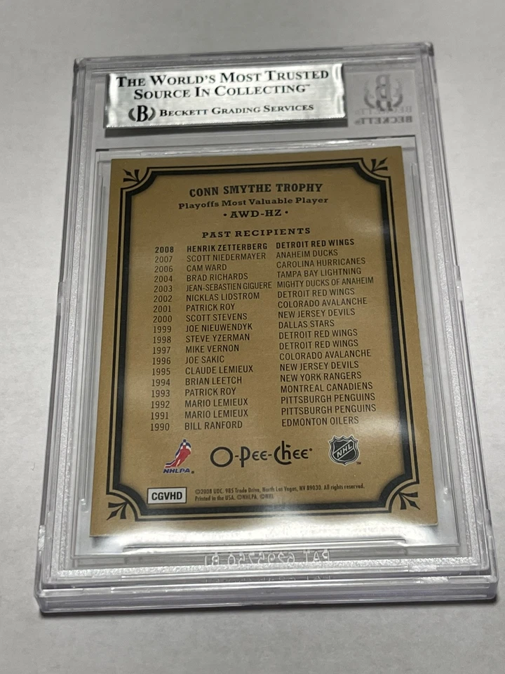 Tarjeta trofeo Conn Smythe firmada por Nicklas Lidstrom losa Beckett BAS IP a Foto 2 de 3