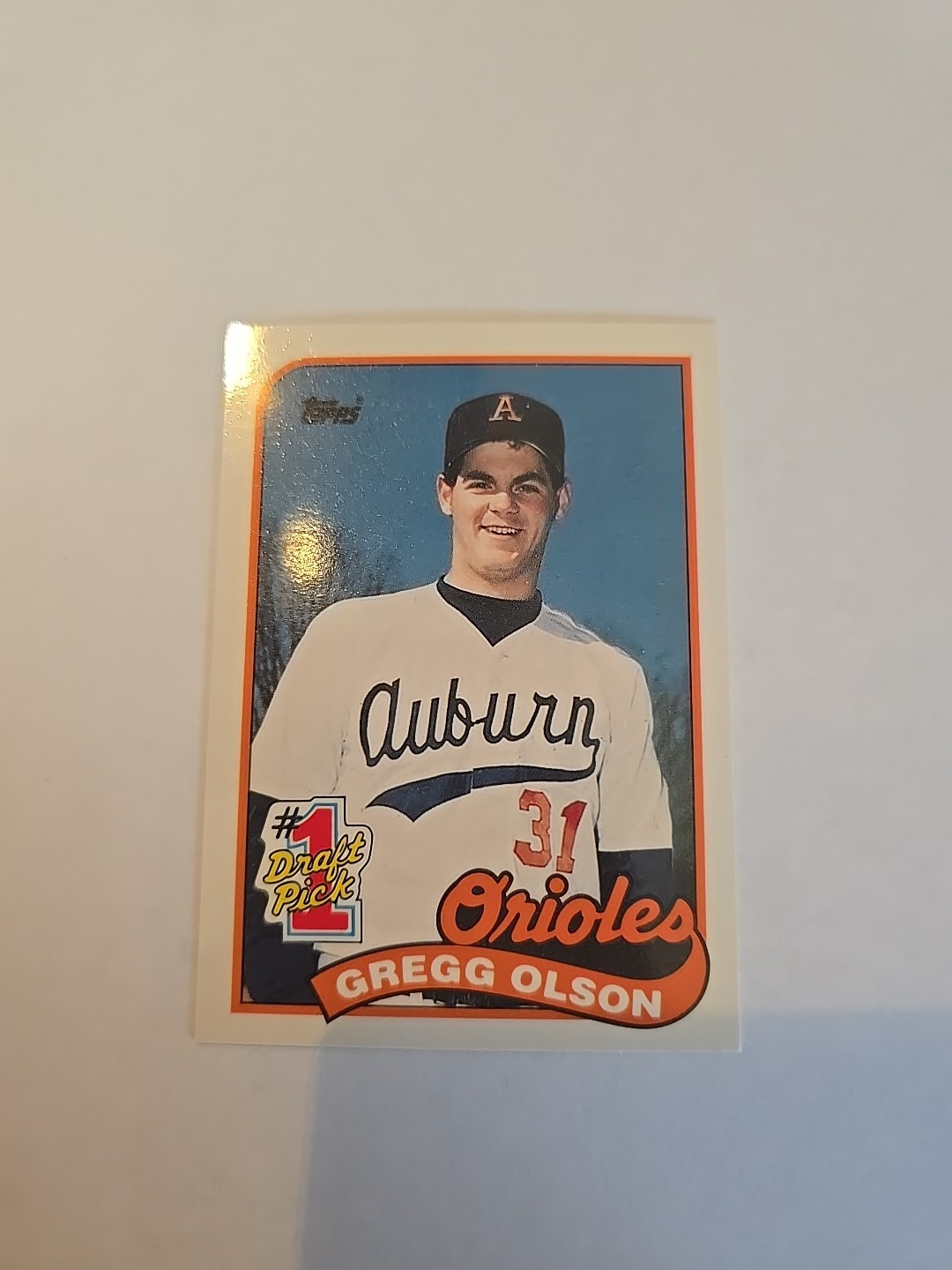 1989 Topps - Gregg Olson #161 Collector's Edition (Tiffany) (RC)