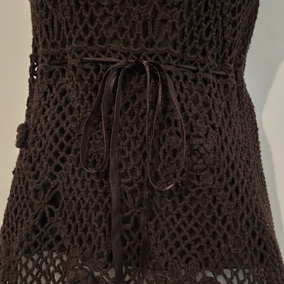 Top Y2K AB Studio Crochet Talla M Marrón Boho Hippie Corbata Cintura Forrada Sin Mangas Foto 4 de 4