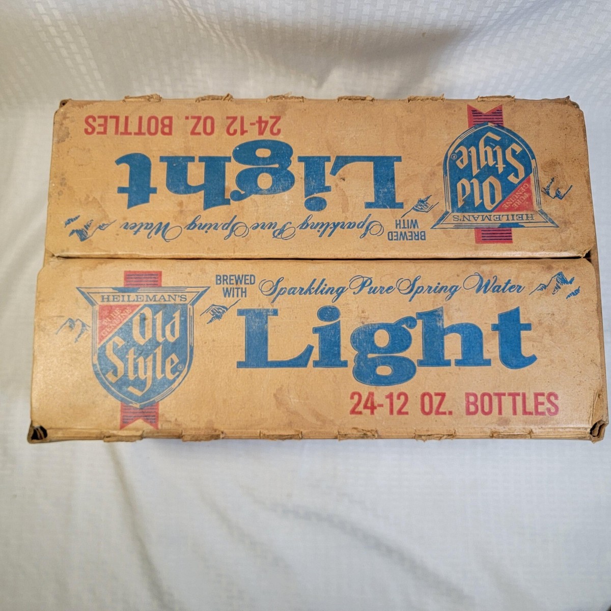 Vintage Heilemann Old Style Light Beer Case, 24 bottles, 12 oz