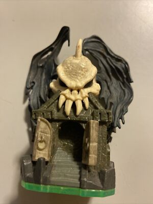 Skylanders: Spyro's Adventure ''Darklight Crypt'' Action Figure Toy