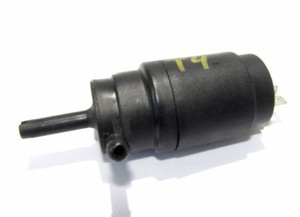 VW t4 transoporter WINDSCREEN WASHER PUMP Wischwasserpumpe Waschwasserpumpe