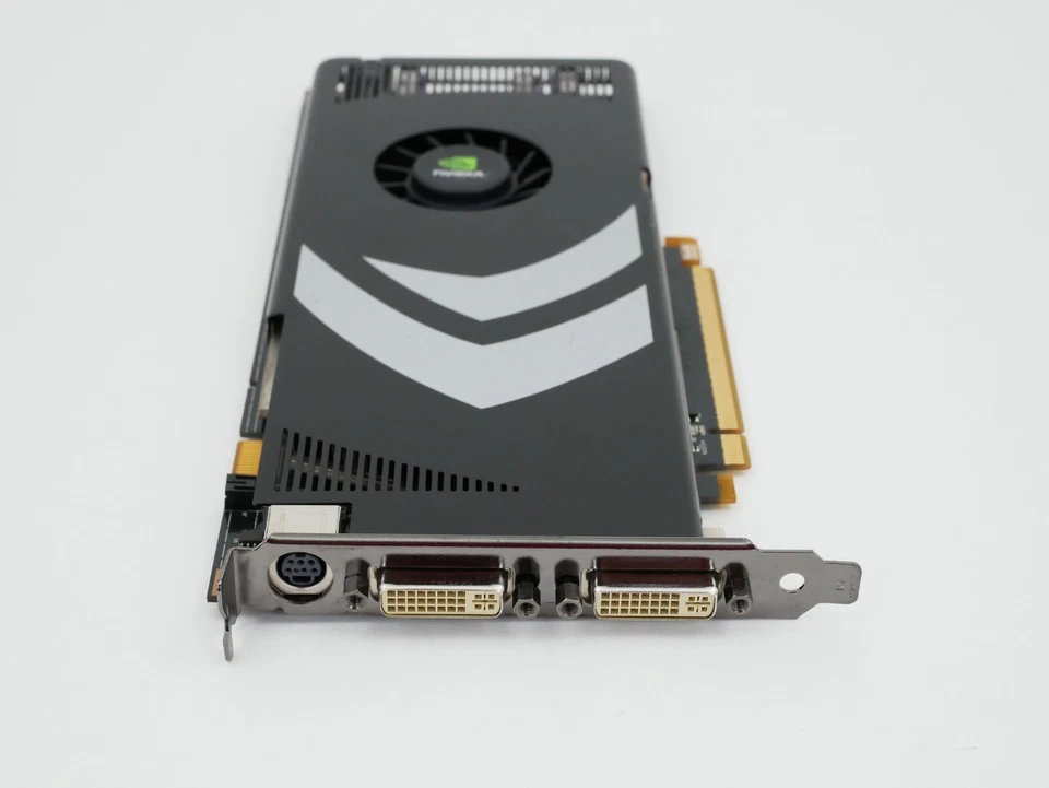 Dell nVidia GeForce 9800GT 512MB PCIe x16 YM3J9 - Image 3 of 4