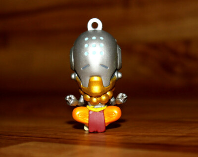 Blizzard Overwatch mini Figure Keychain Backpack Hanger Series 1 Zenyatta 2017  