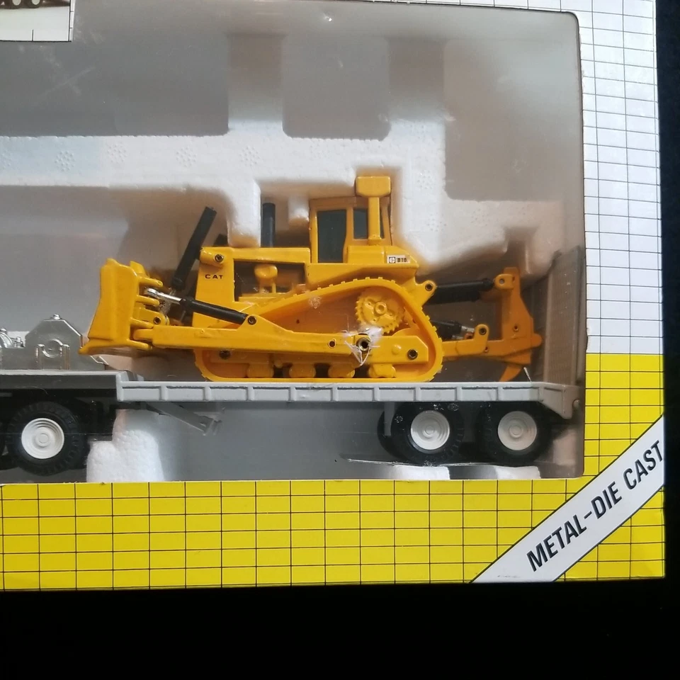 Joan Compact Diecast Cat Caterpillar.  Remolque tractor 320 hecho en España TF Foto 4 de 4